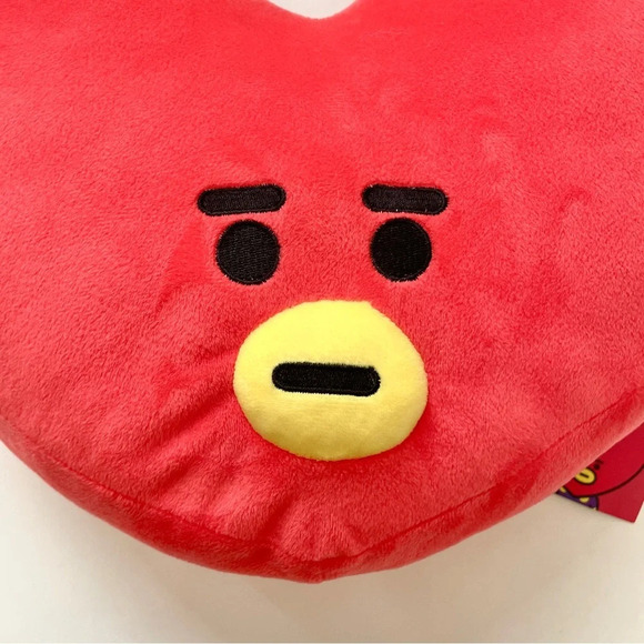 NWT ❤️ BT21 BTS Large Tata Plushies Red Heart Stuffed Animals Plush - Picture 9 of 14